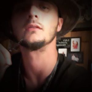 Meet your Posher, Nicholas